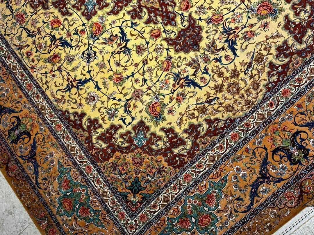 "Persian rug for sale online, crafted with 1,000,000 knots per square meter in Isfahan"